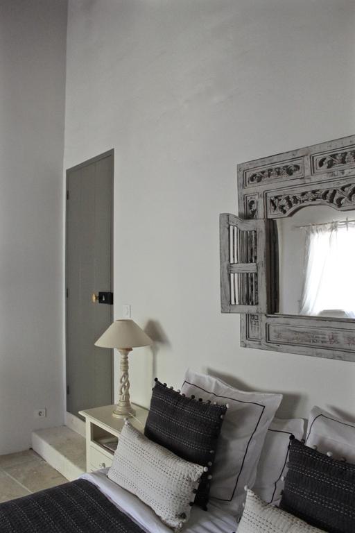 Domaine De Fontbelle Bed and Breakfast Graveson Εξωτερικό φωτογραφία