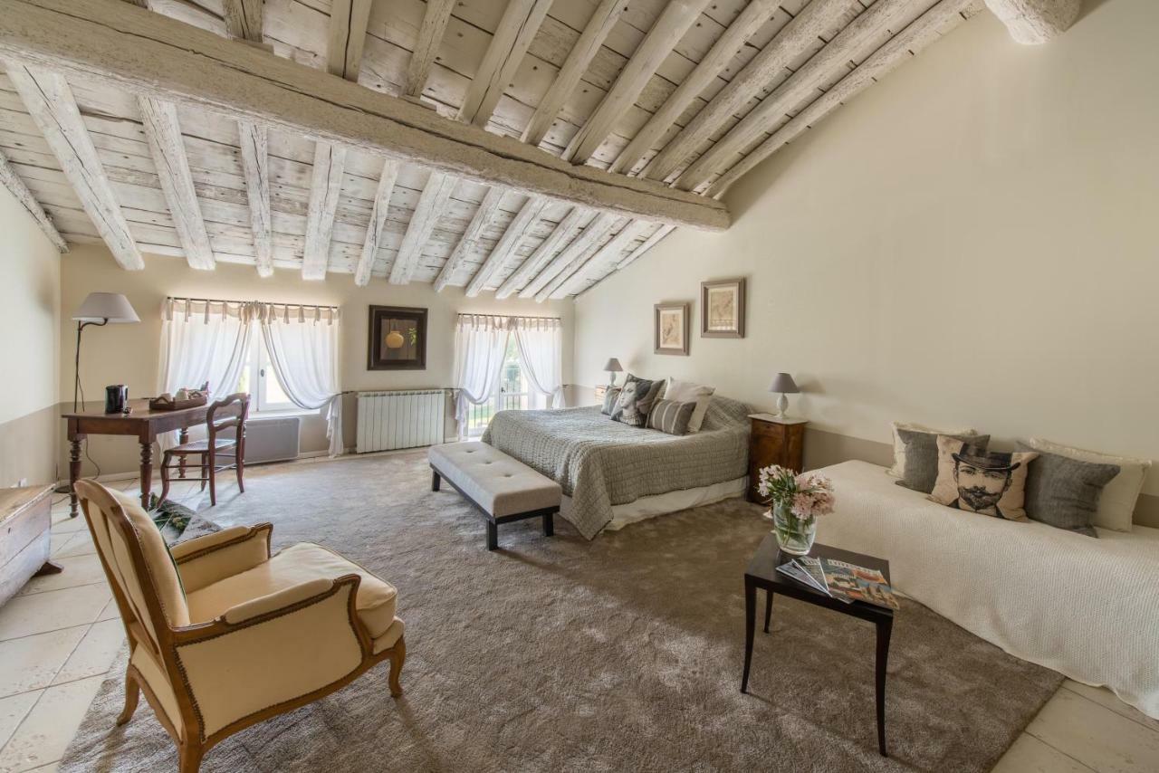 Domaine De Fontbelle Bed and Breakfast Graveson Εξωτερικό φωτογραφία