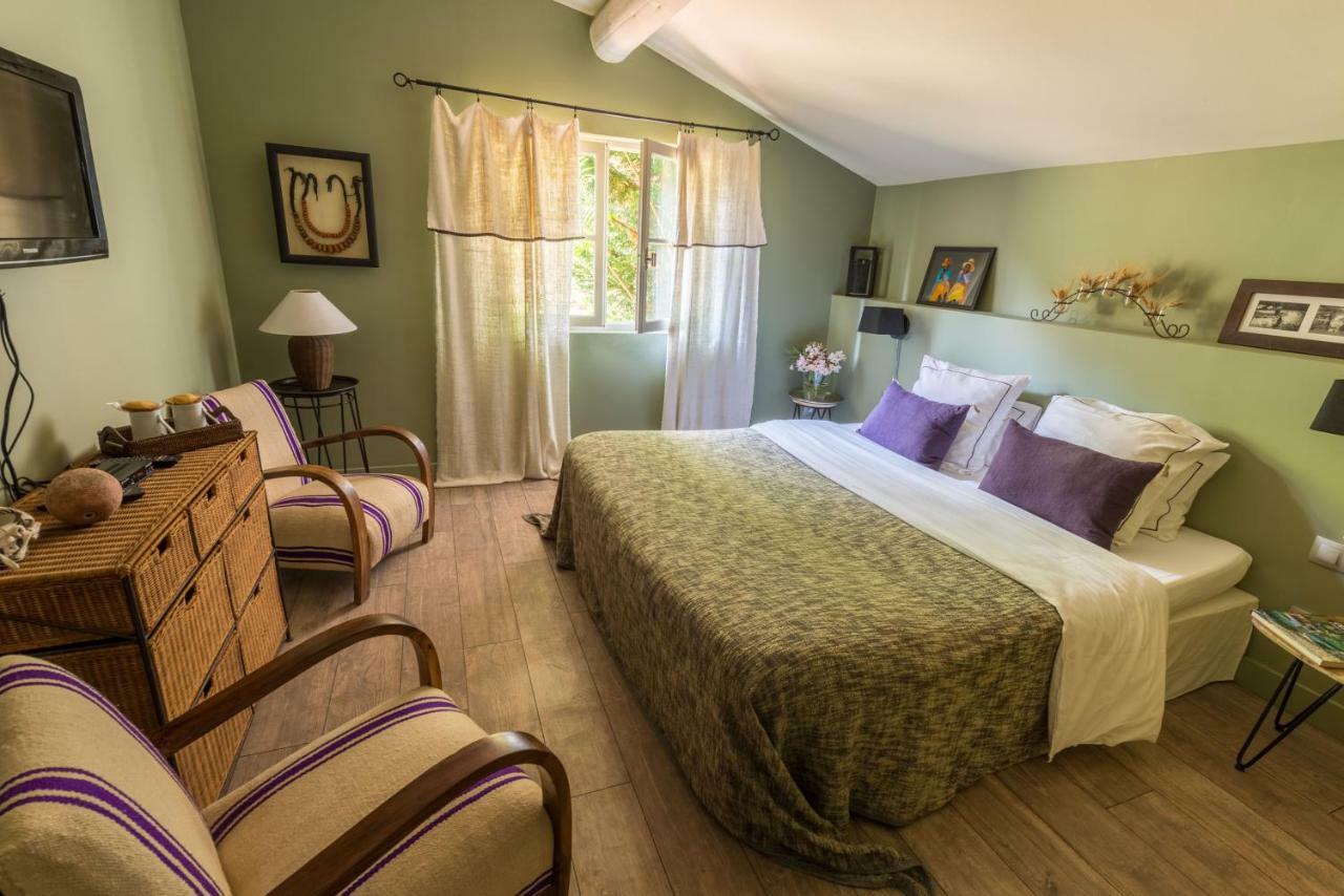 Domaine De Fontbelle Bed and Breakfast Graveson Εξωτερικό φωτογραφία