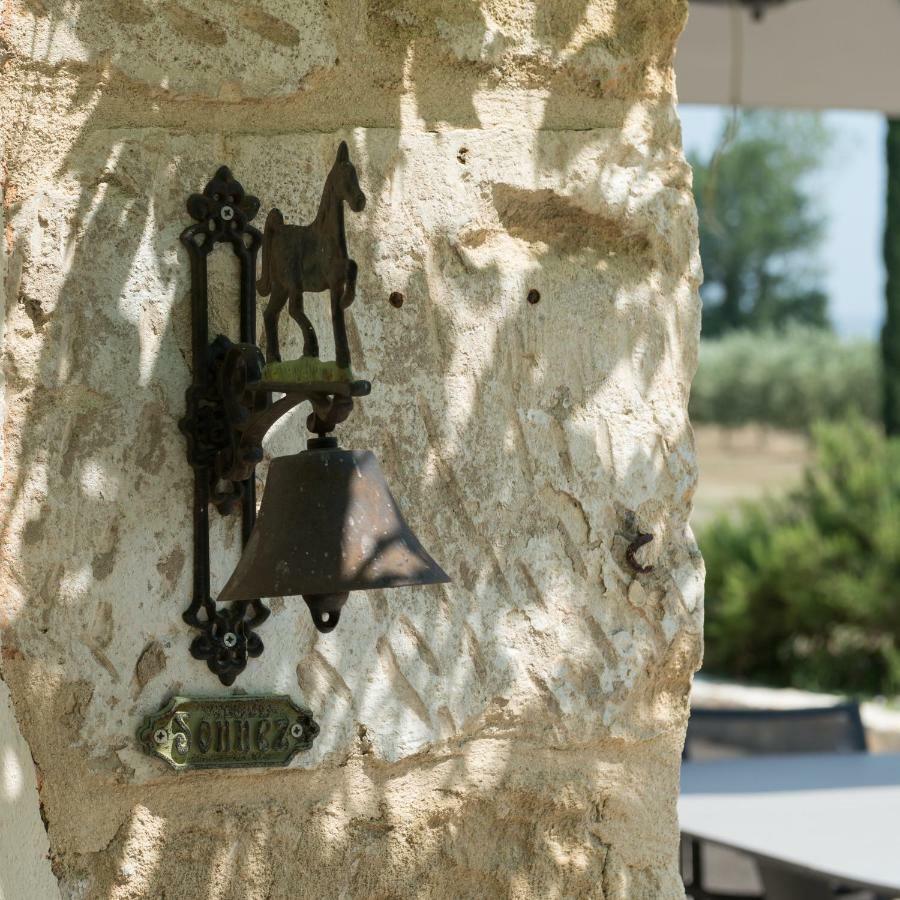 Domaine De Fontbelle Bed and Breakfast Graveson Εξωτερικό φωτογραφία