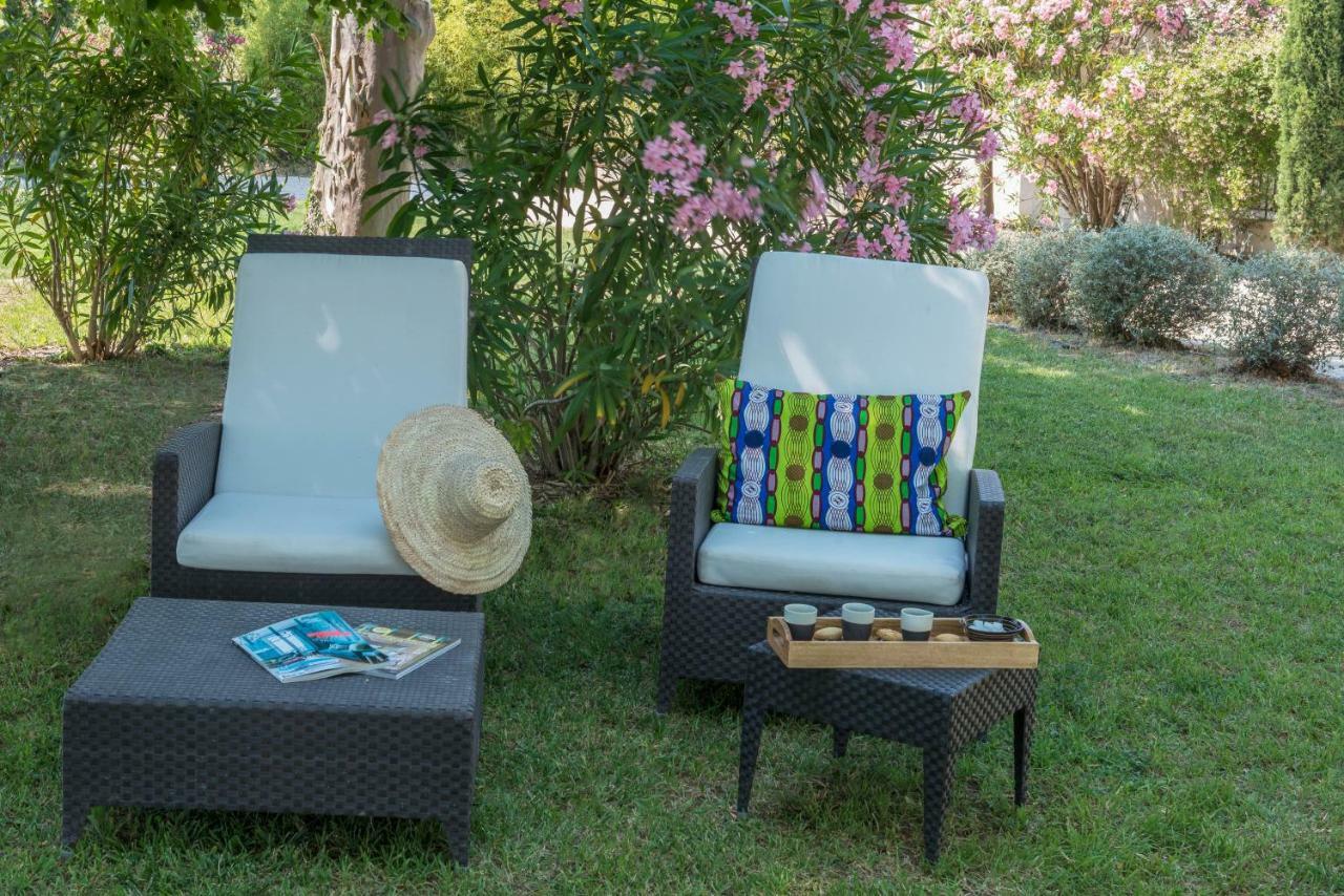 Domaine De Fontbelle Bed and Breakfast Graveson Εξωτερικό φωτογραφία